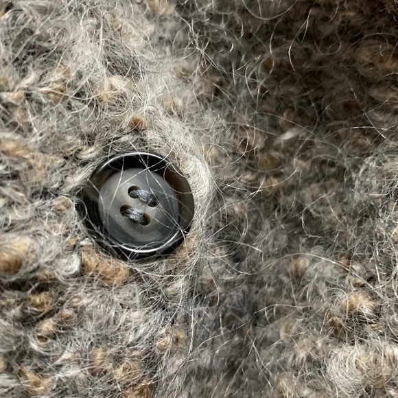 vtg Hand knitted fuzzy mohair wool button down sleeveless sweater vest M L - Picture 2 of 8